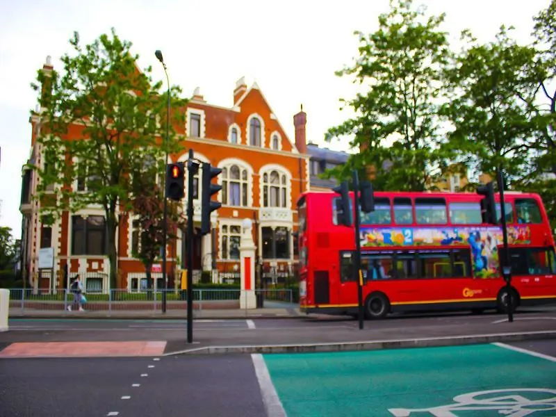 Best Western London Peckham Hotel 3*,